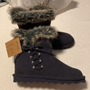 BearPaw Navy boot